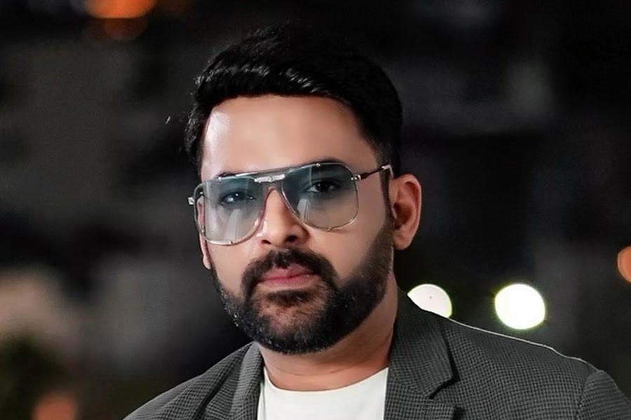 সালমানের পর এবার কপিল শর্মা বন্দুকের নিশানায়, কানাডার ক্যাফেতে ফের গুলি